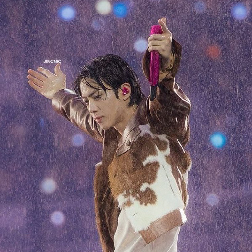 진 (방탄소년단) 최근 활동샷
