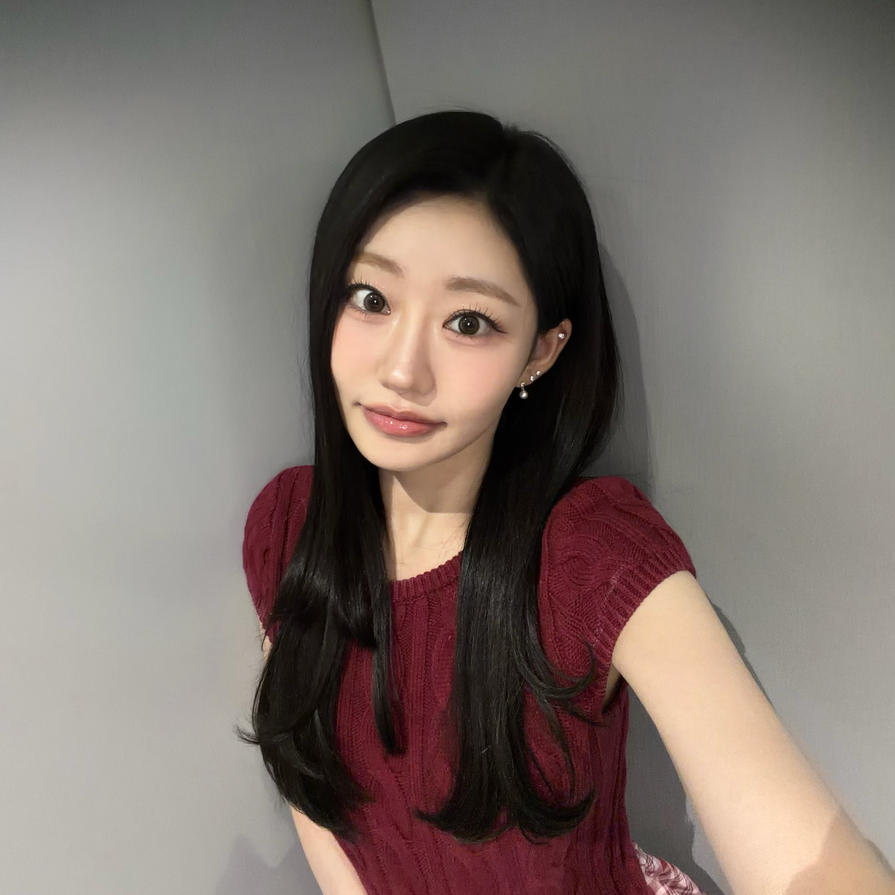 Latest photo of Julie (KISS OF LIFE)