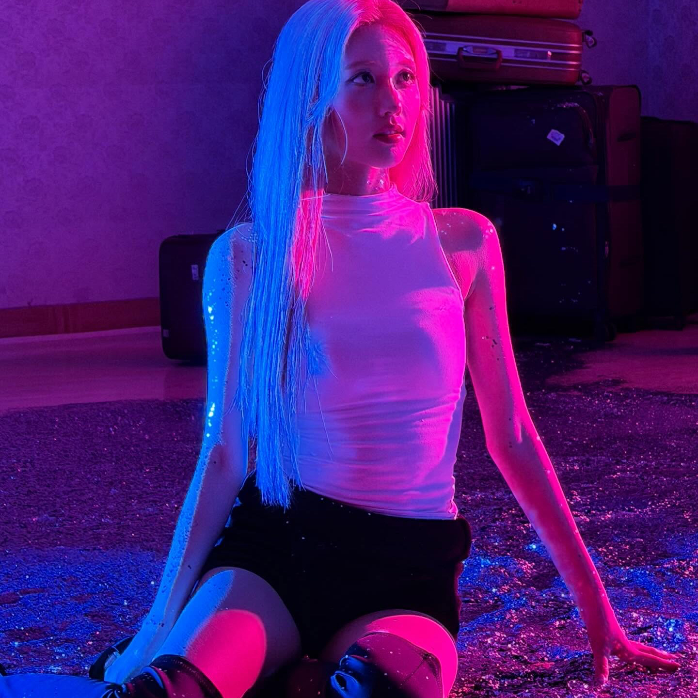 A moment captured by IVE's fan