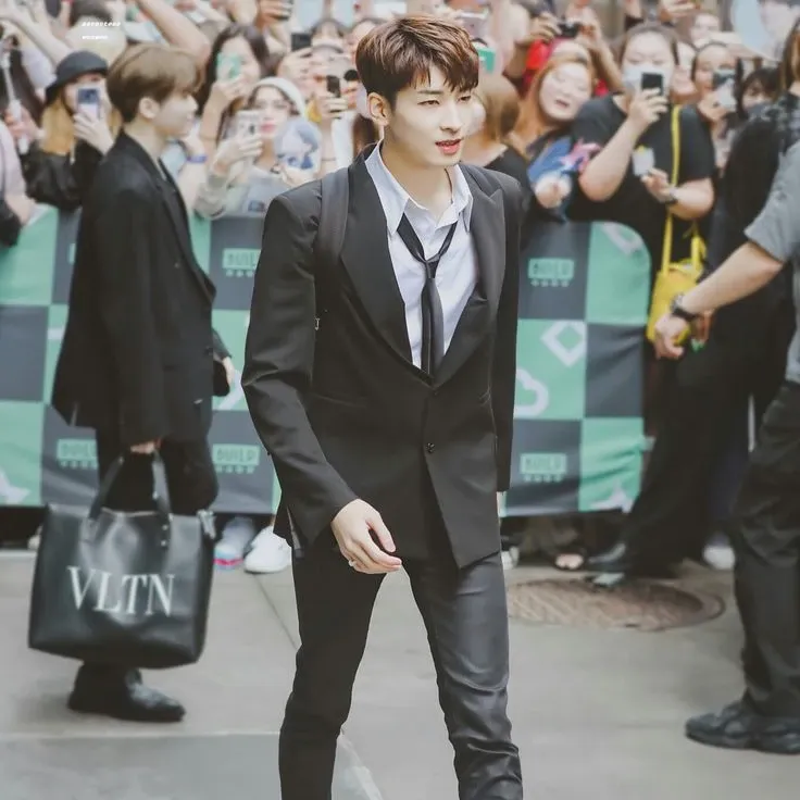 원우 (세븐틴)의 비하인드 컷
