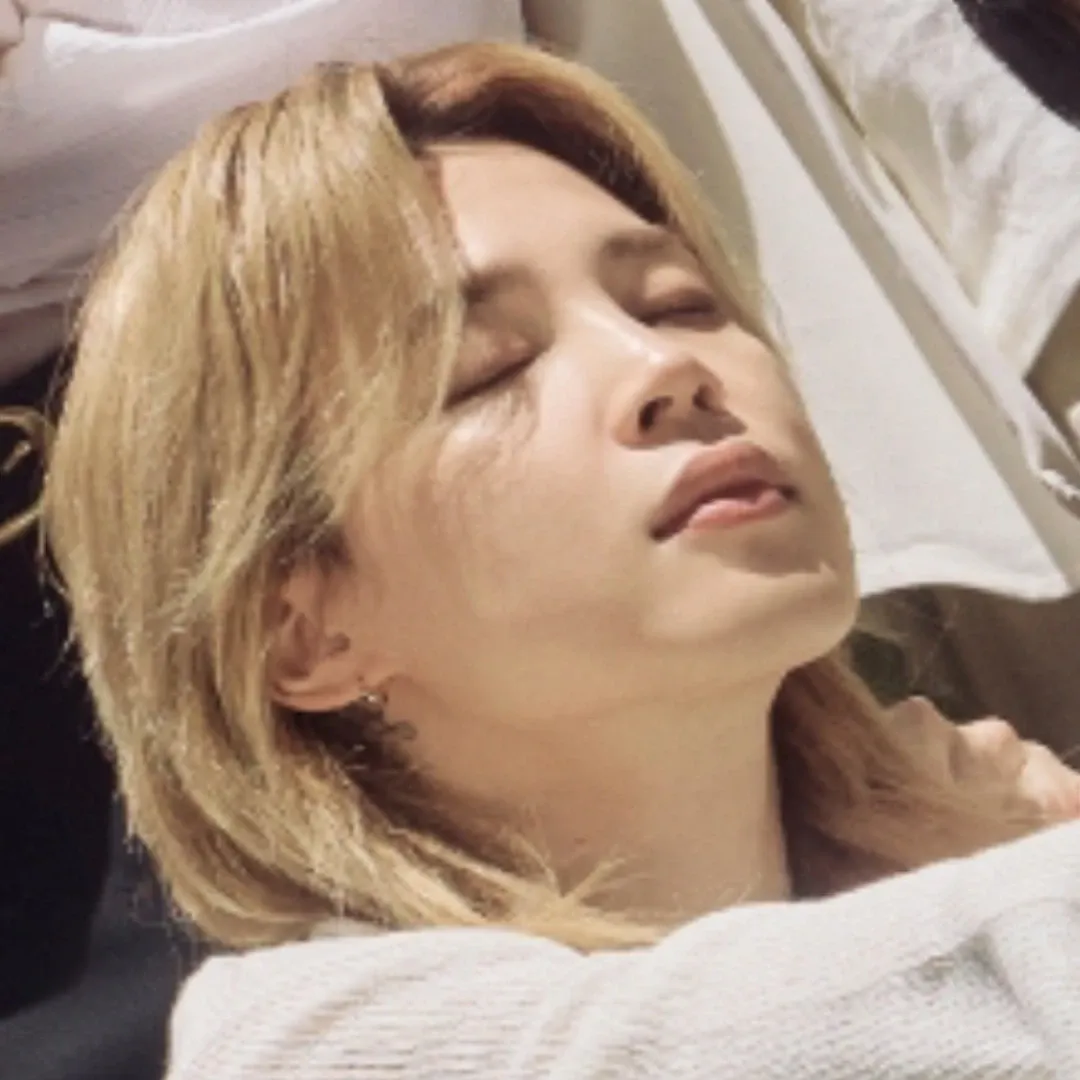 Foto aktivitas terbaru Jimin (BTS)