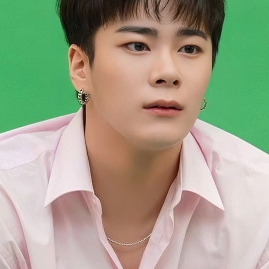 Recent activity shot of Moonbin (ASTRO)