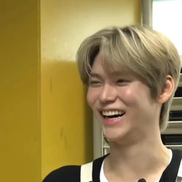 Recent activity shot of Eunseok (RIIZE)