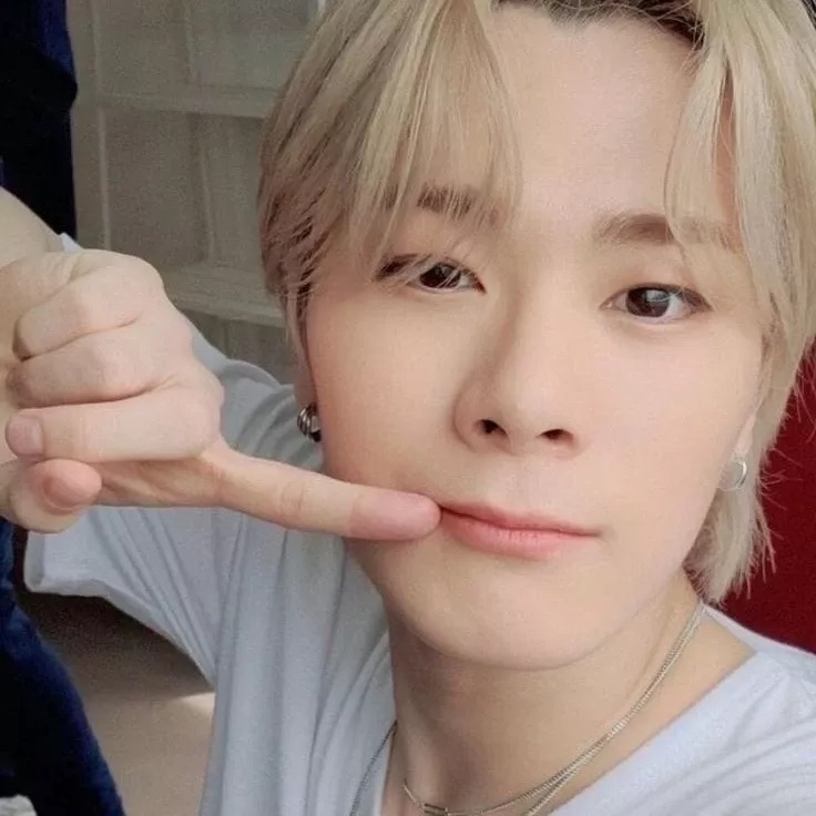 Latest photo of Moonbin (ASTRO)