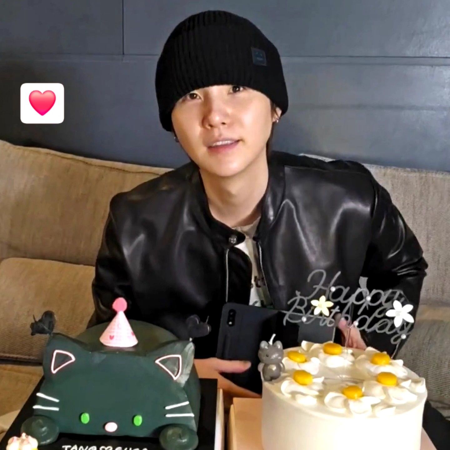 슈가 (방탄소년단) 최근 활동샷