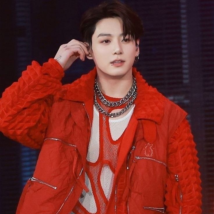 Foto aktivitas terbaru Jungkook (BTS)