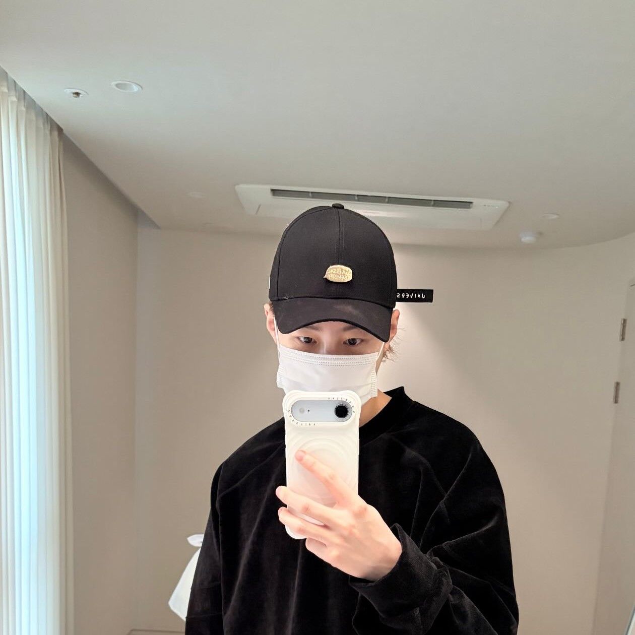 Latest photo of Ha Sungwoon