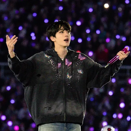 ジン (BTS)の最近の活動写真