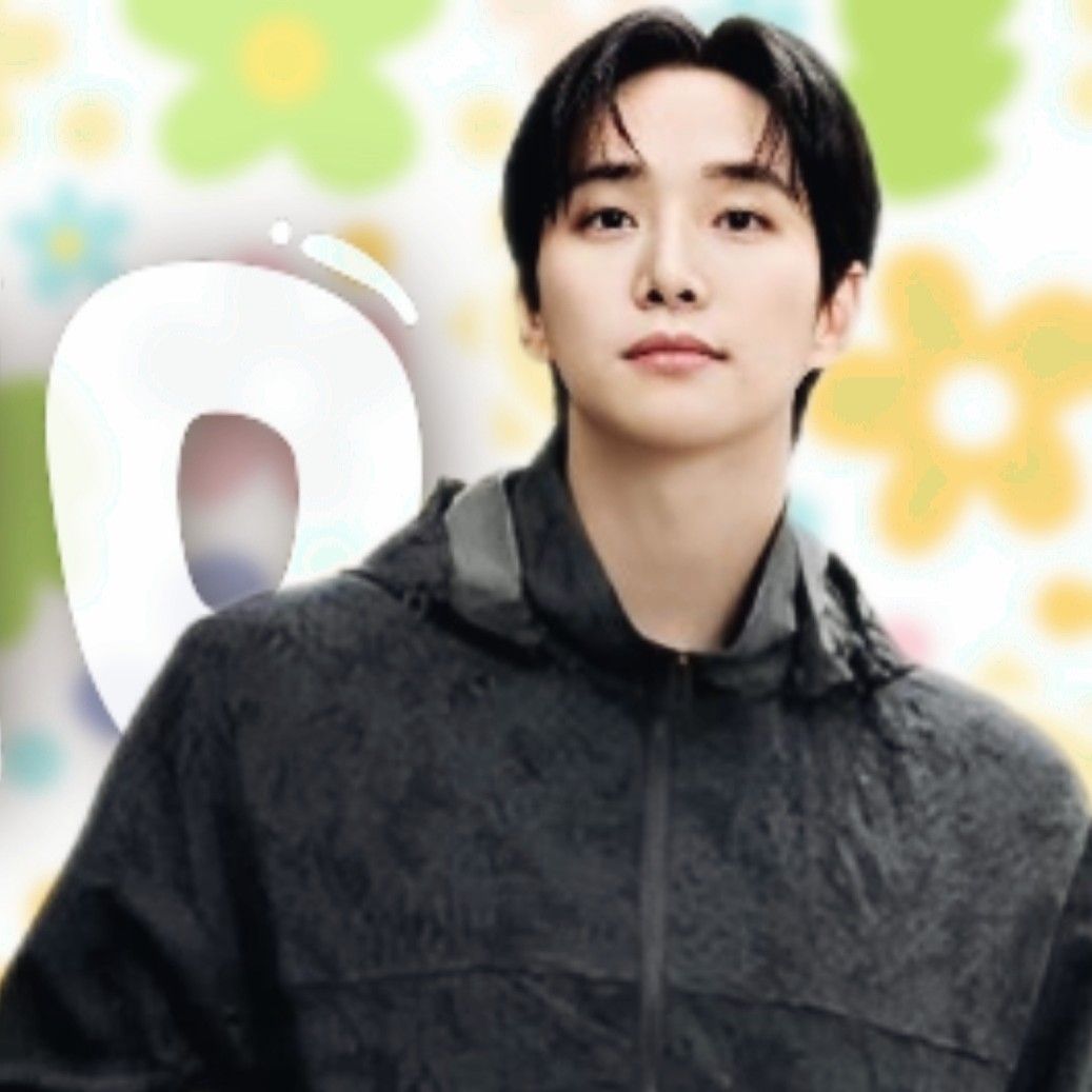 Latest photo of Junho (2PM)