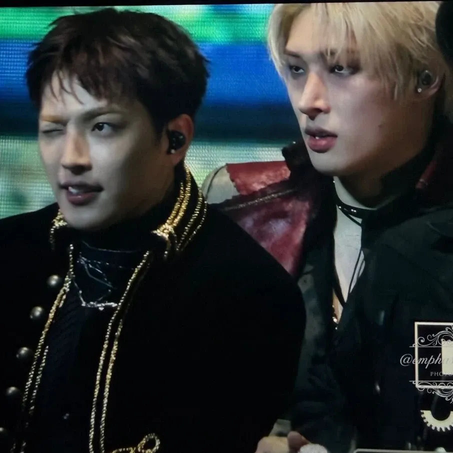 에이티즈의 비하인드 컷