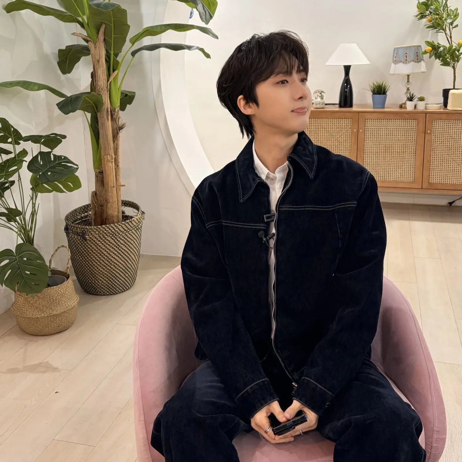 Latest photo of Hui (PENTAGON)