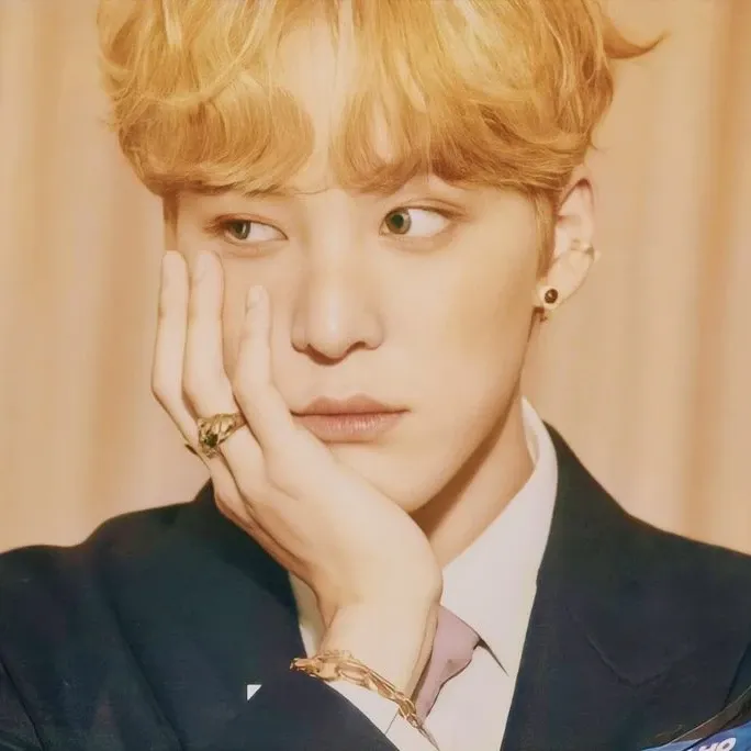 ATEEZの最近の活動写真