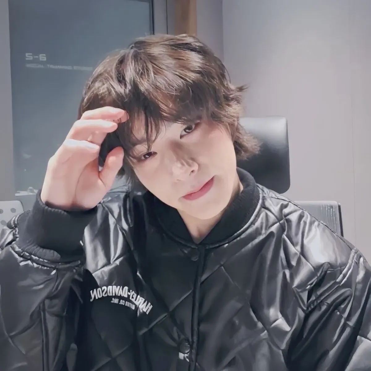 Jake (ENHYPEN)的幕后花絮