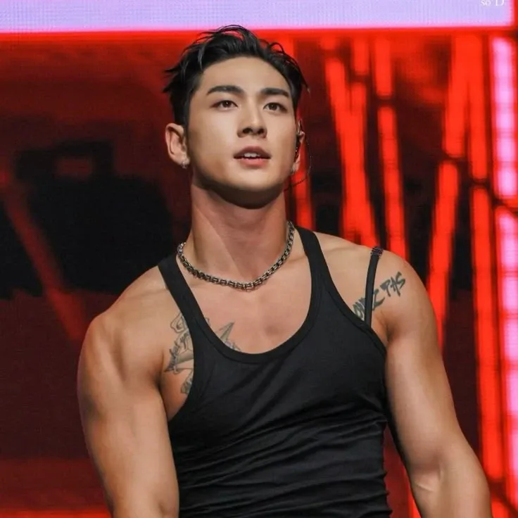 백호의 최신 사진