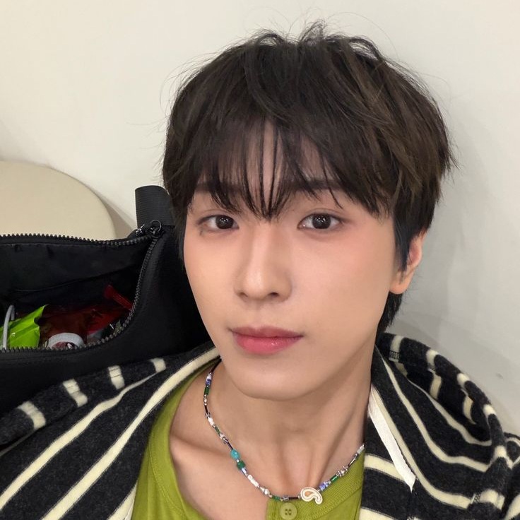 Latest photo of Yonghee (CIX)