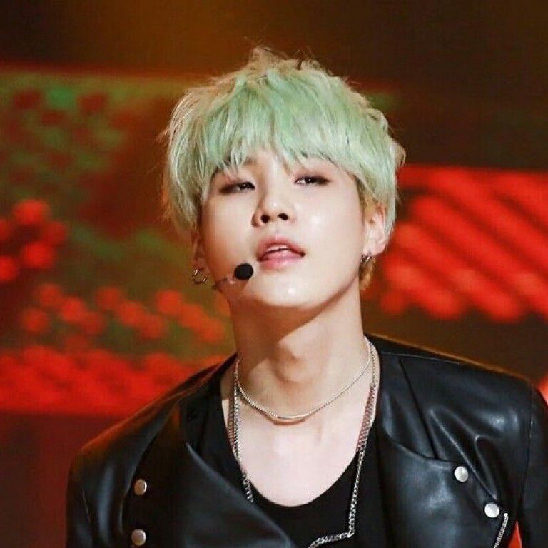 Momen yang diabadikan oleh penggemar SUGA (BTS)