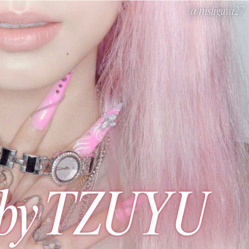 쯔위 (TWICE) 최근 활동샷