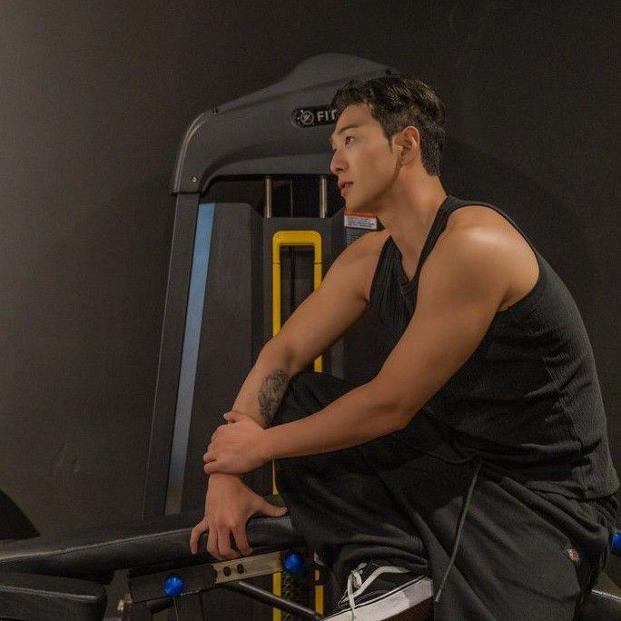 백호 최근 활동샷