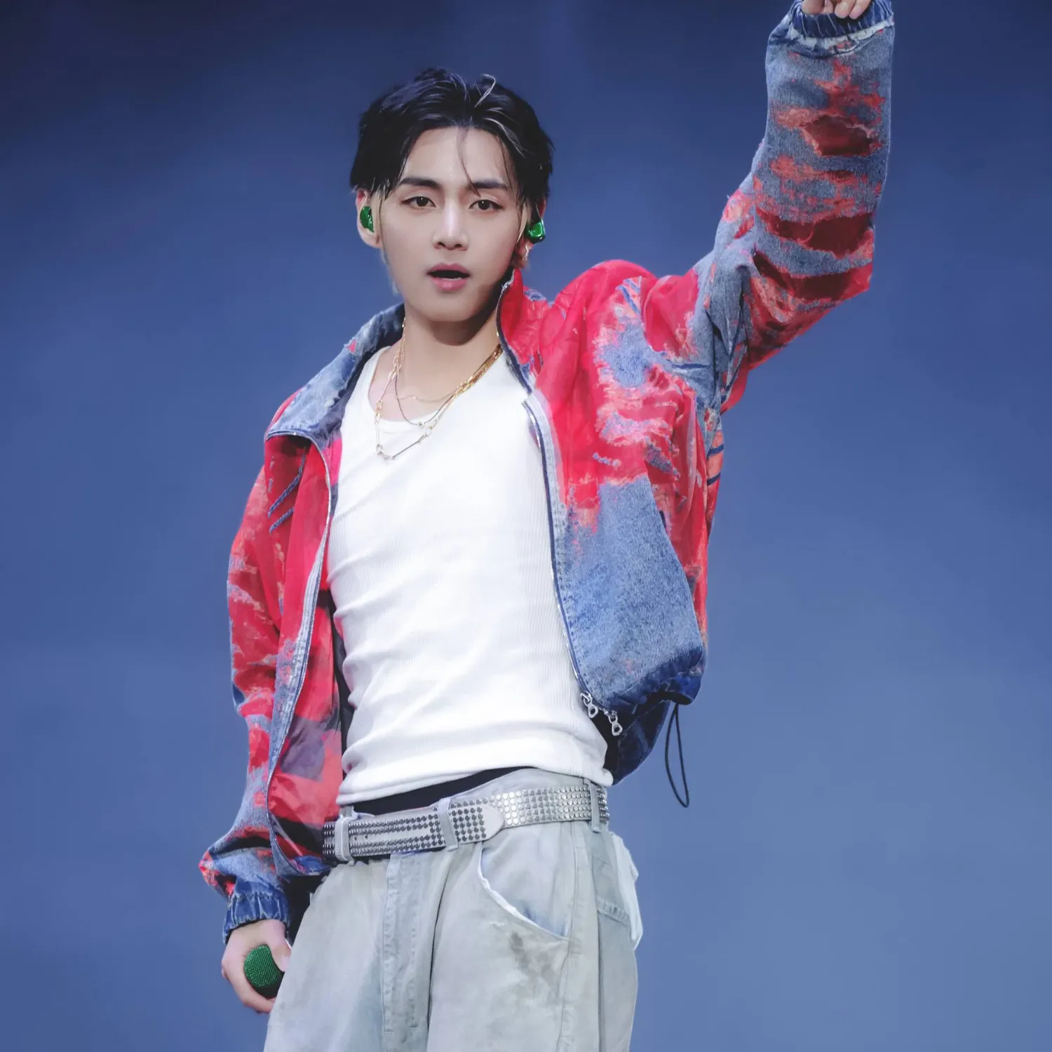 뷔 (방탄소년단) 팬이 찍은 순간