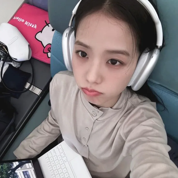 Potret di balik layar Jisoo (BLACKPINK)