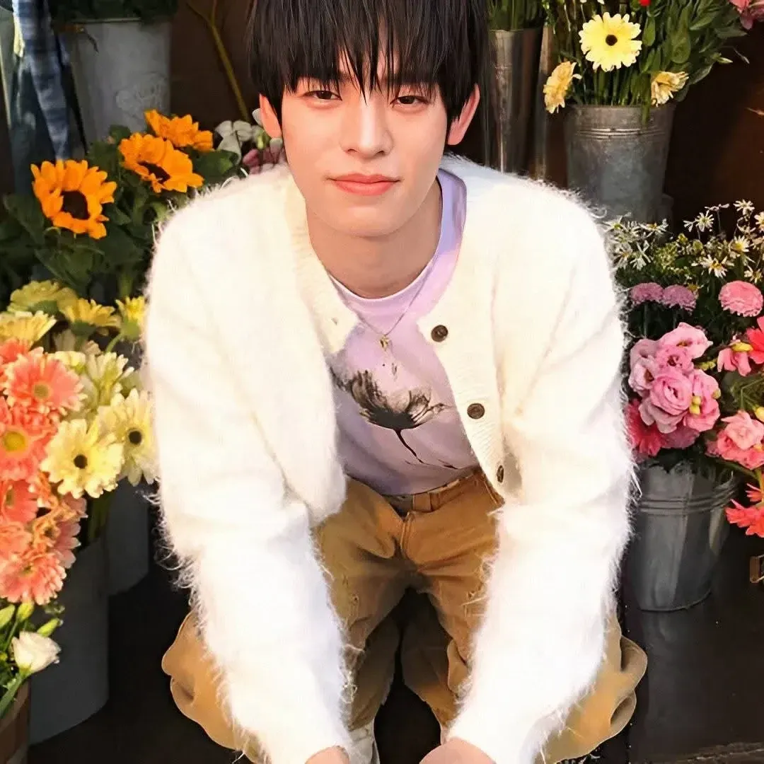 Por (DEXX)的最新活動照片