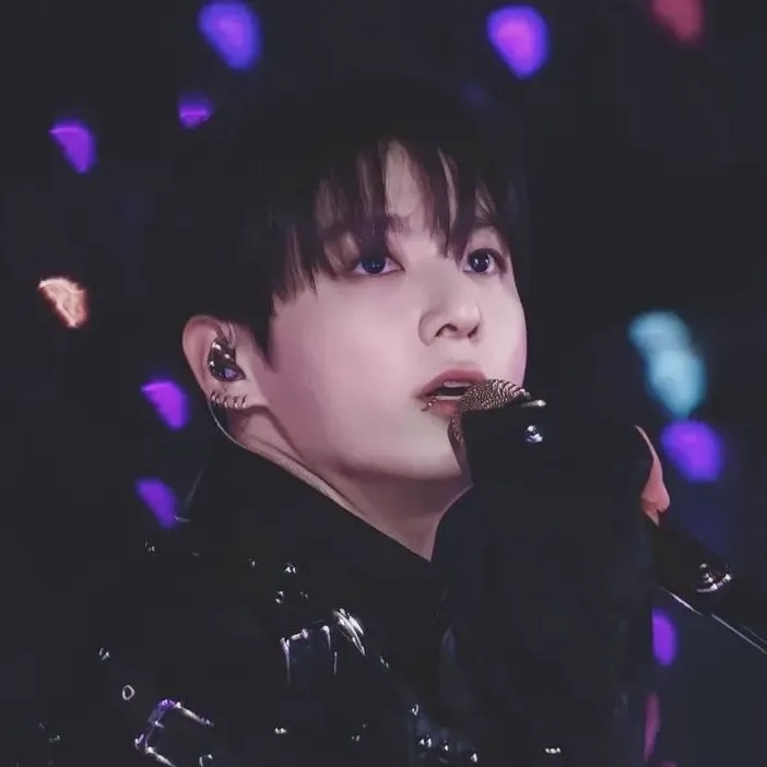 Momen yang diabadikan oleh penggemar Jungkook (BTS)