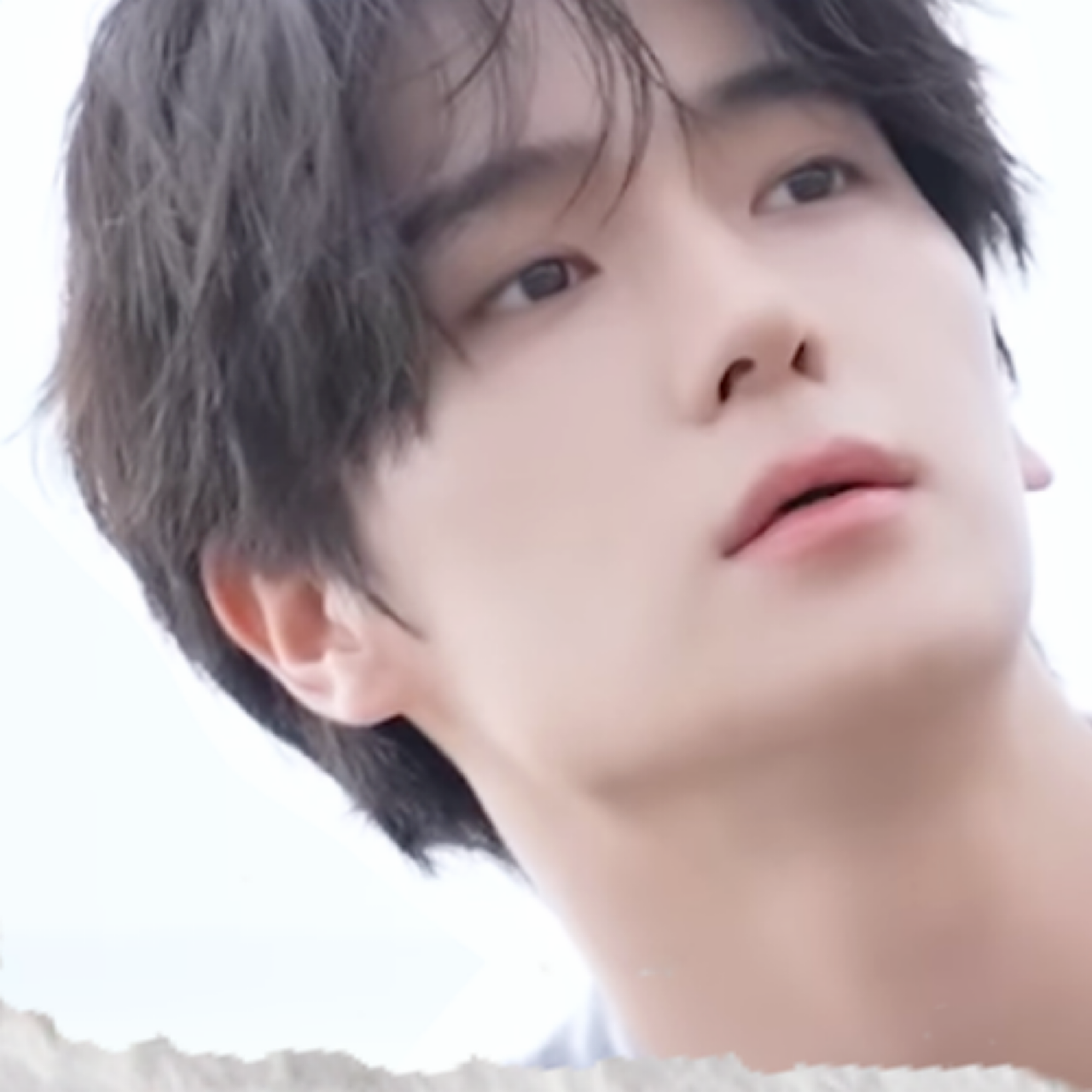 Behind-the-scenes cut of Hyunjae (THE BOYZ)