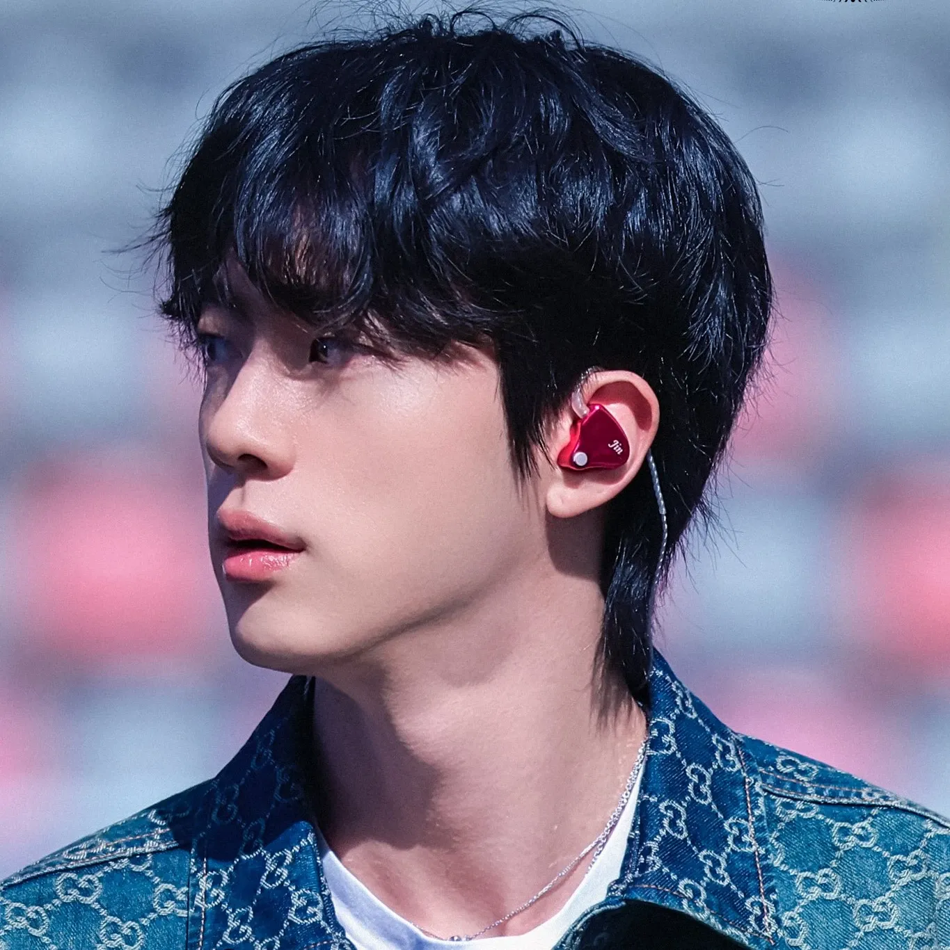 진 (방탄소년단) 최근 활동샷