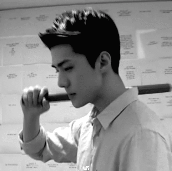 Foto terbaru Sehun (EXO)