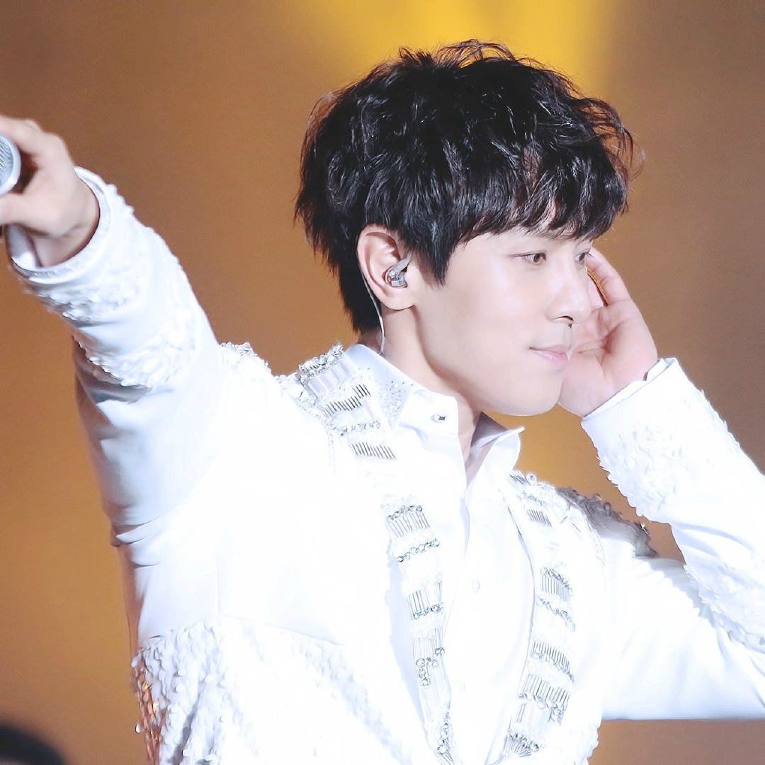 キム・ドンワン (神話)ファンが撮った瞬間