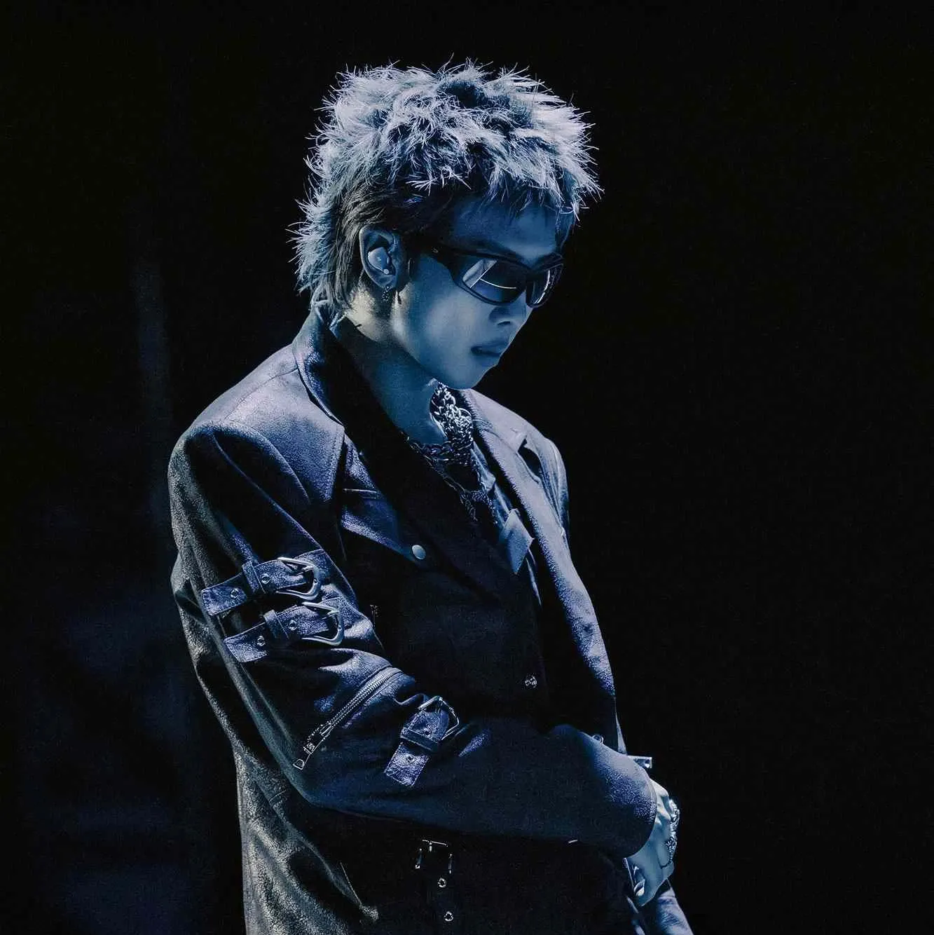 Behind-the-scenes cut of RM (BTS)