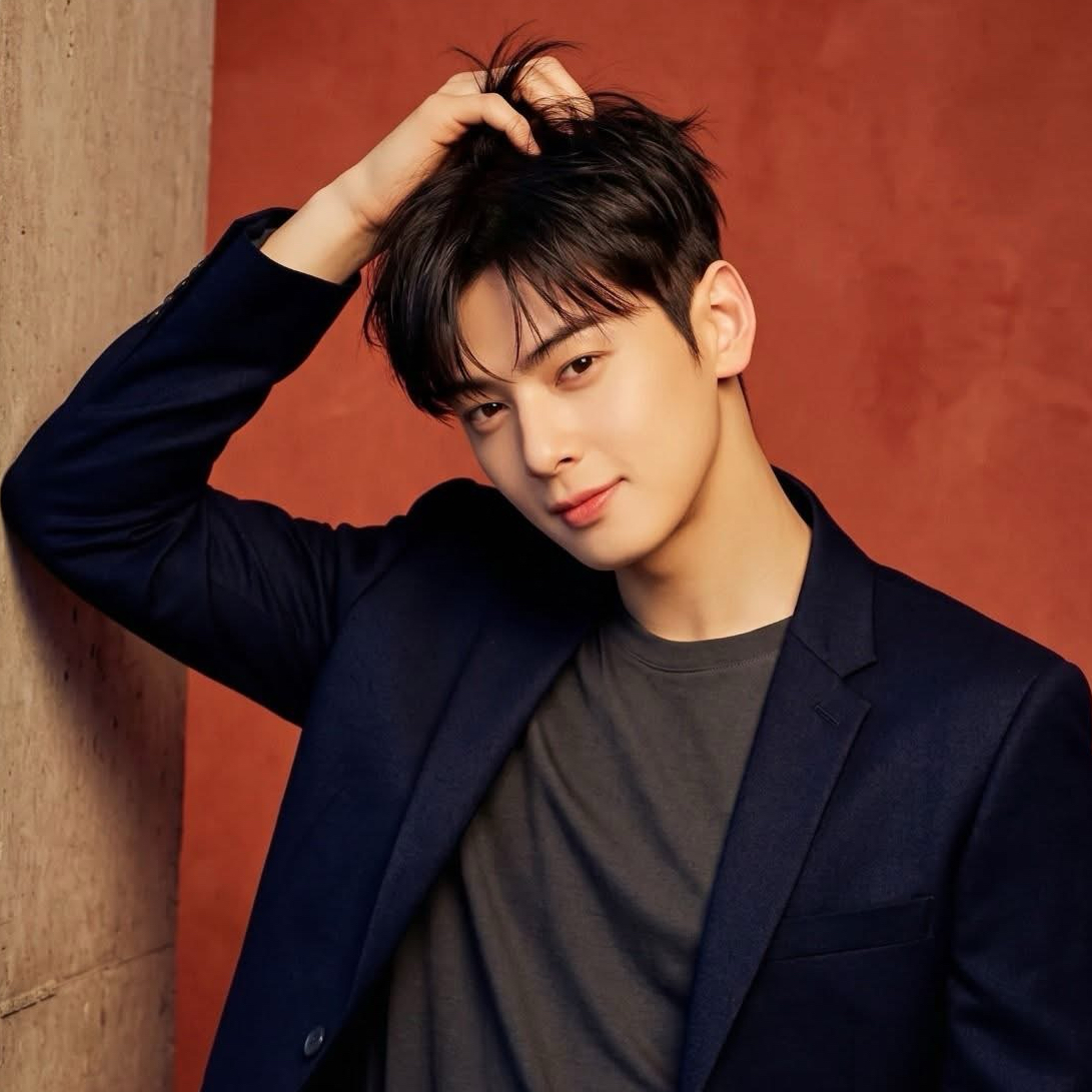 Recent activity shot of Eunwoo (ASTRO)