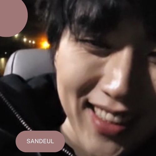 Momen yang diabadikan oleh penggemar Sandeul (B1A4)