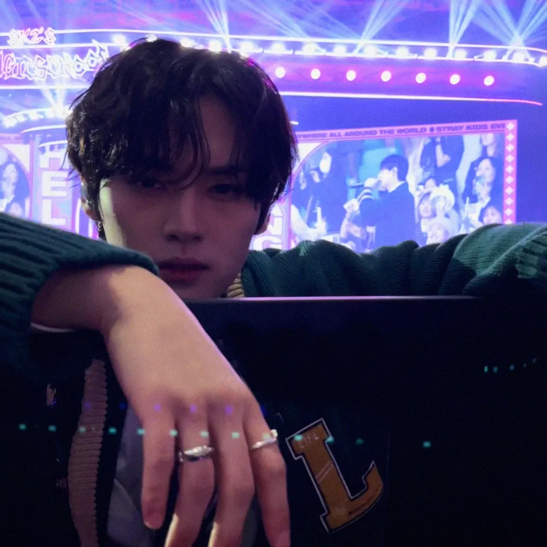 Lee Know (Stray Kids)的最新活动照片