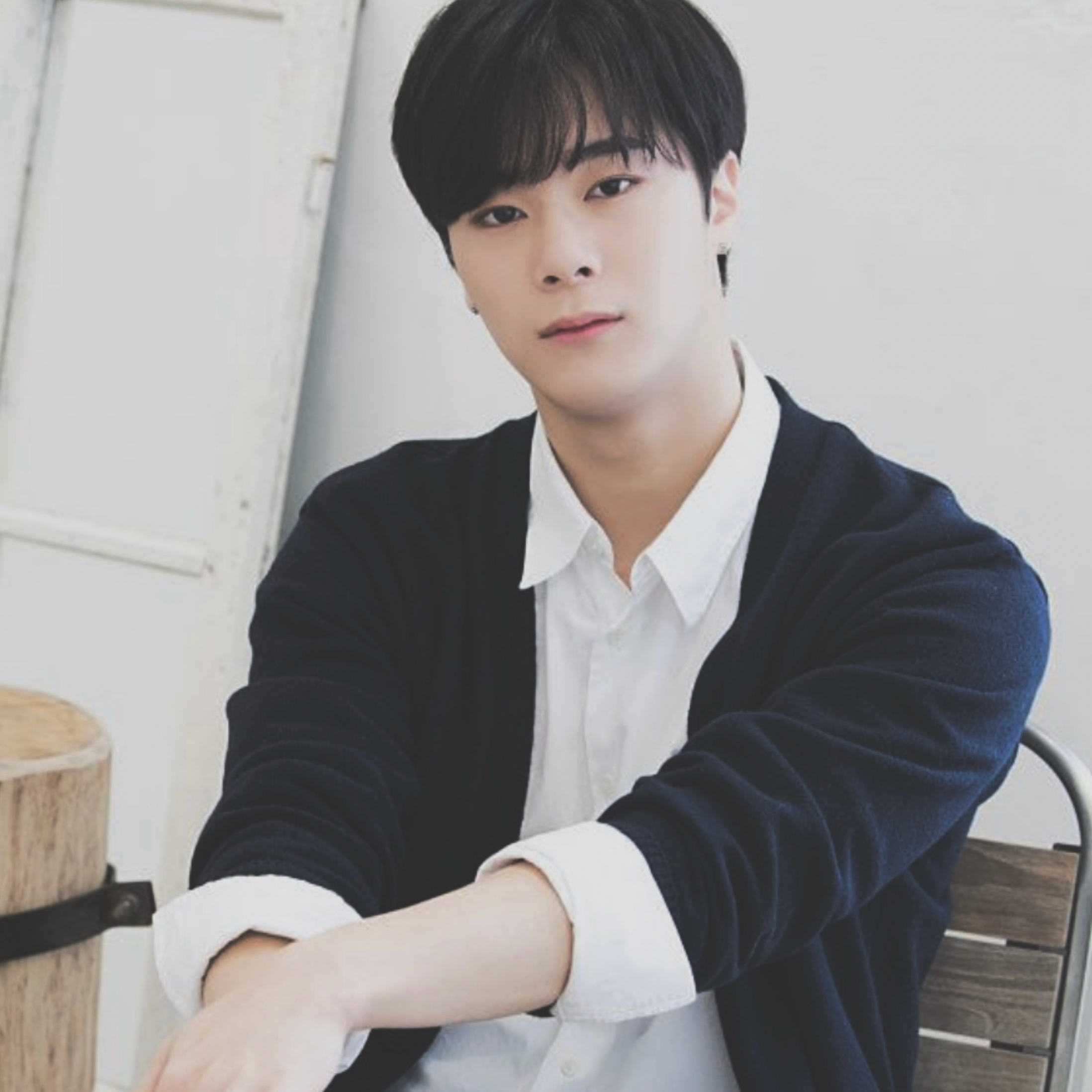 Behind-the-scenes cut of Moonbin (ASTRO)