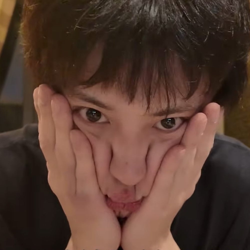 Behind-the-scenes cut of Chanyeol (EXO)