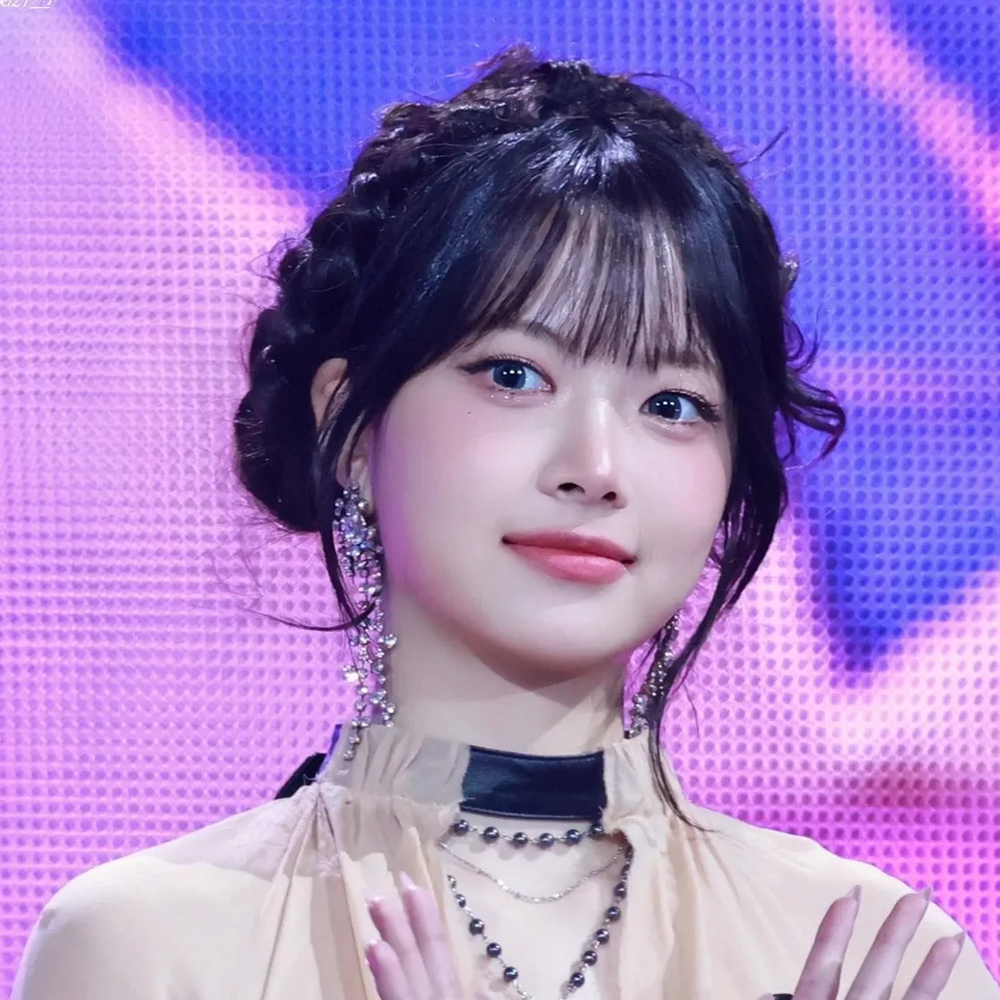 Recent activity shot of Hong Eunchae (LE SSERAFIM)