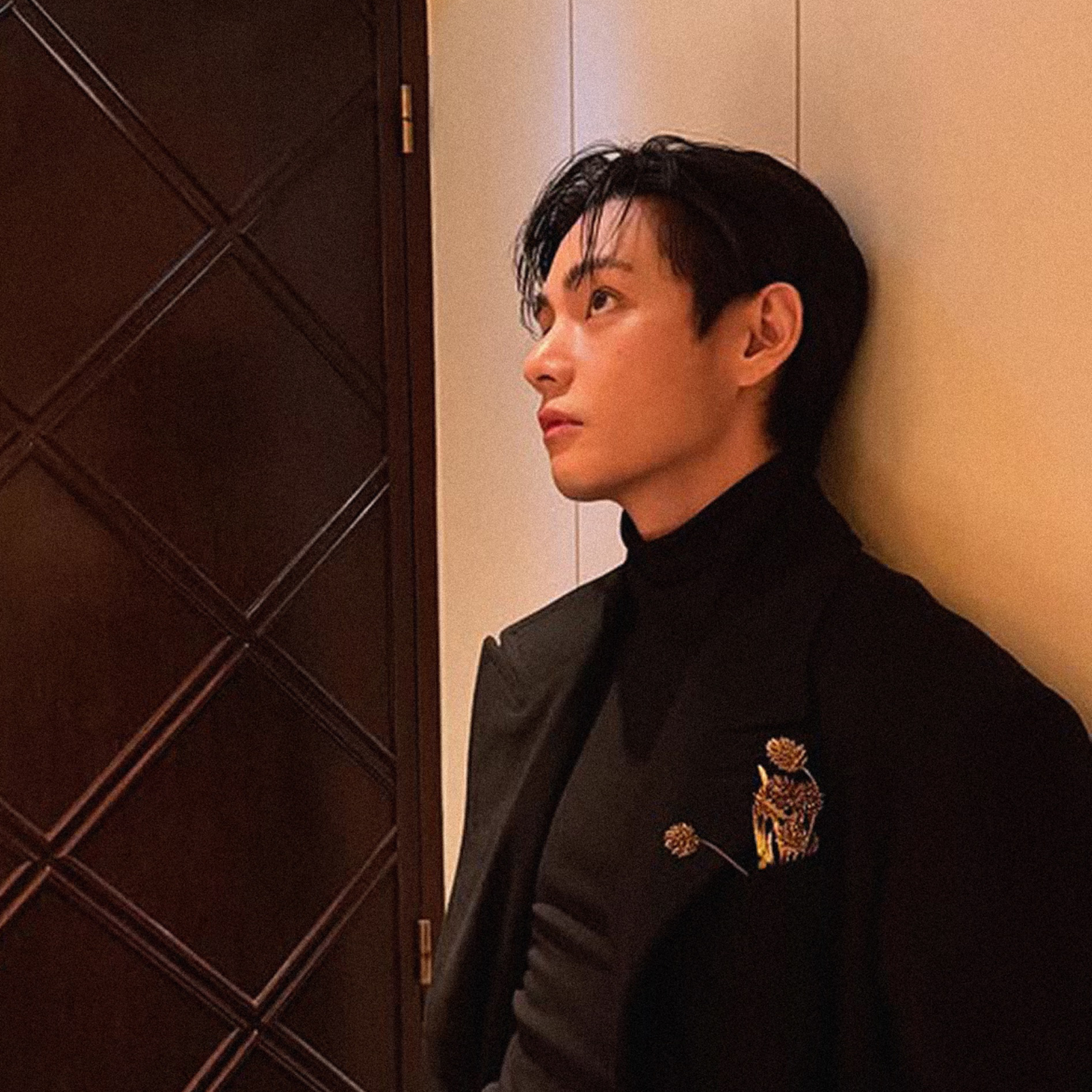 Recent activity shot of V (BTS)