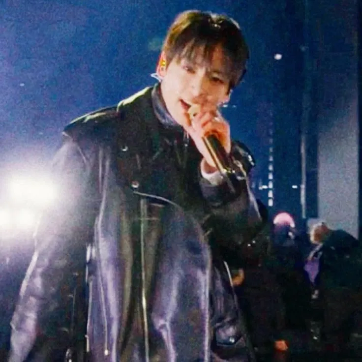 柾國 (防彈少年團)的最新活動照片