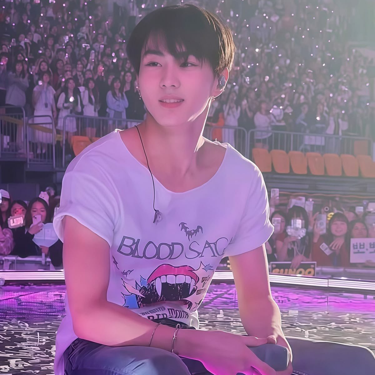 Recent activity shot of Jungwon (ENHYPEN)