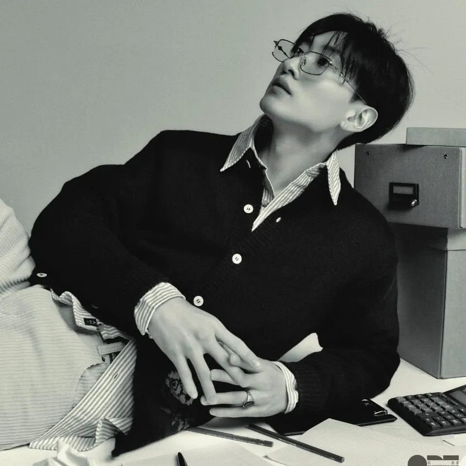 Behind-the-scenes cut of Eunhyuk (Super Junior)