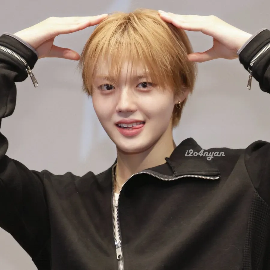 Behind-the-scenes cut of Doyoung (TREASURE)
