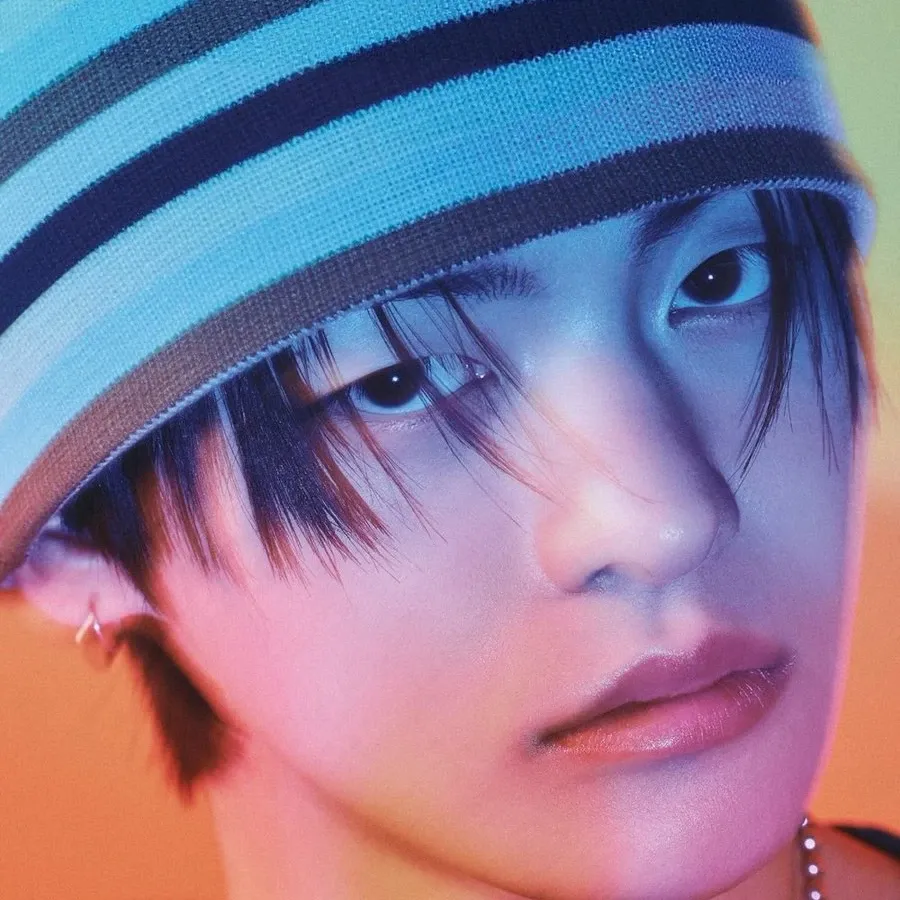 A moment captured by Lee Leo (ALPHA DRIVE ONE)'s fan