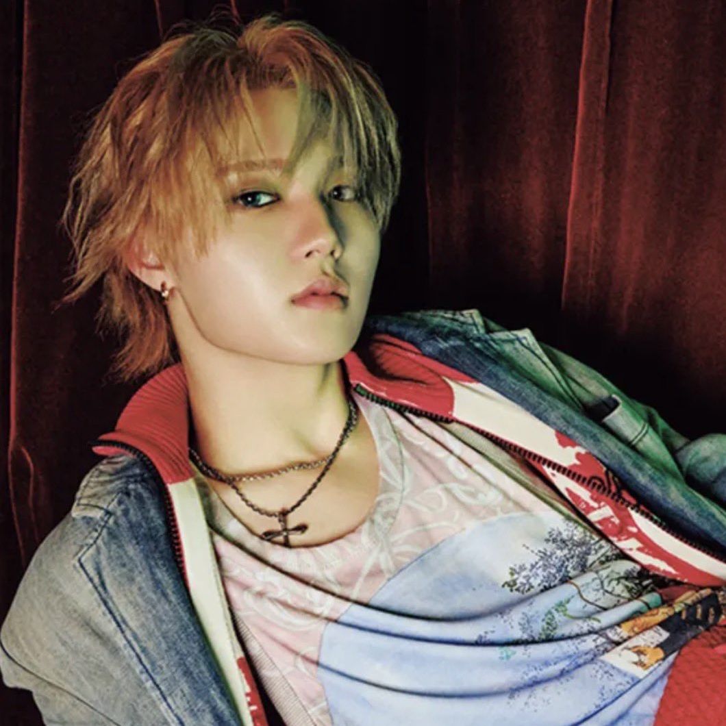 Recent activity shot of Doyoung (TREASURE)