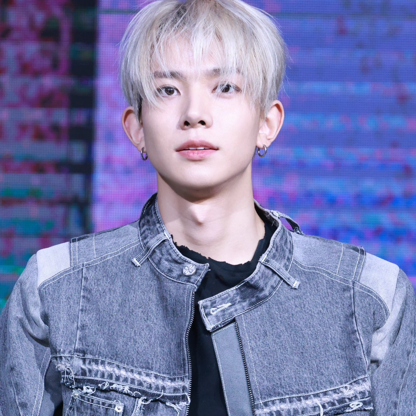 희승 (ENHYPEN)의 최신 사진