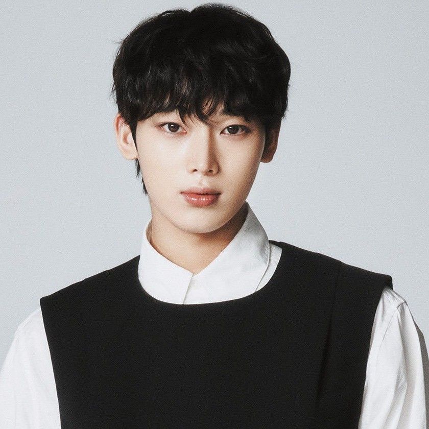 Latest photo of Sunoo (ENHYPEN)