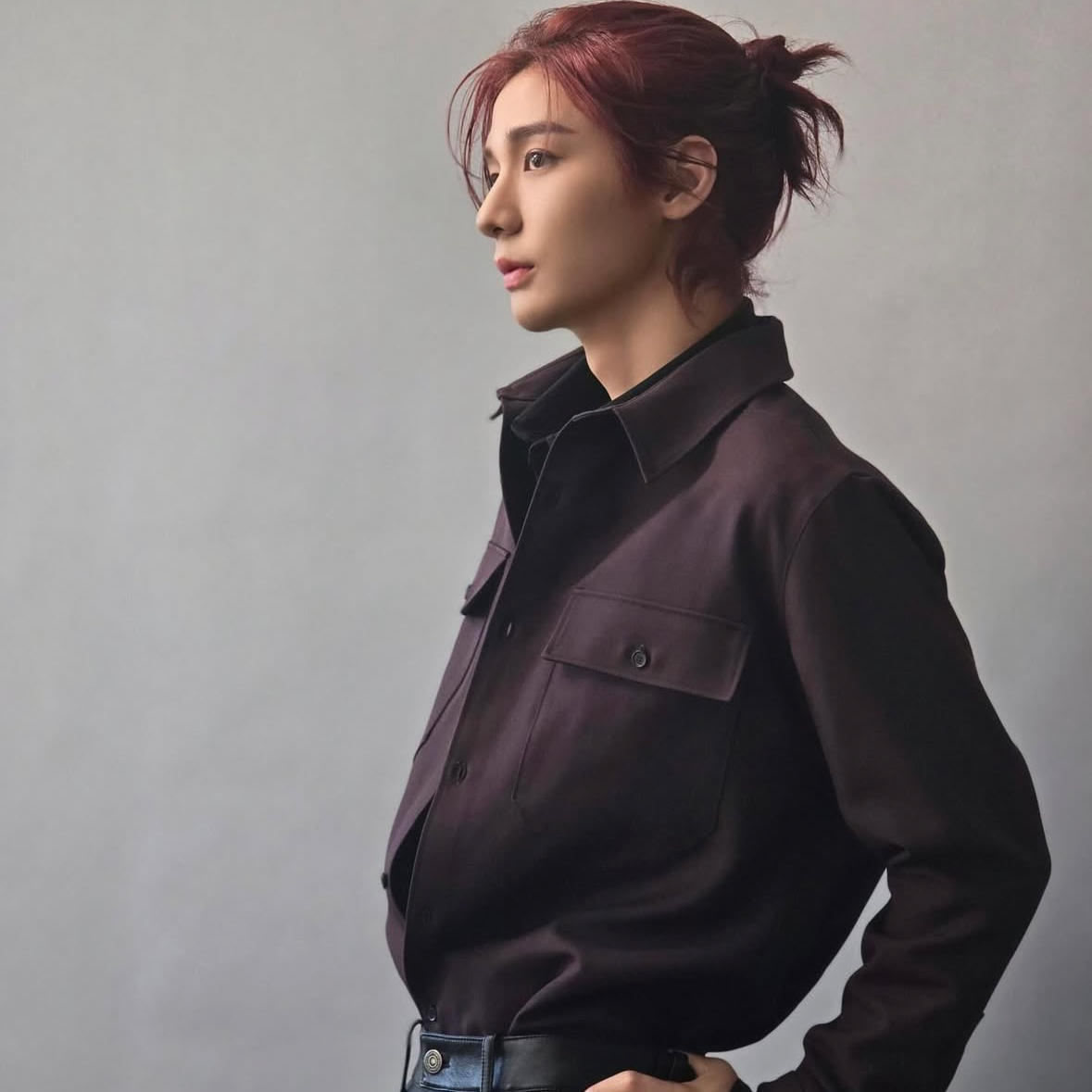 이한 (BOYNEXTDOOR)의 비하인드 컷