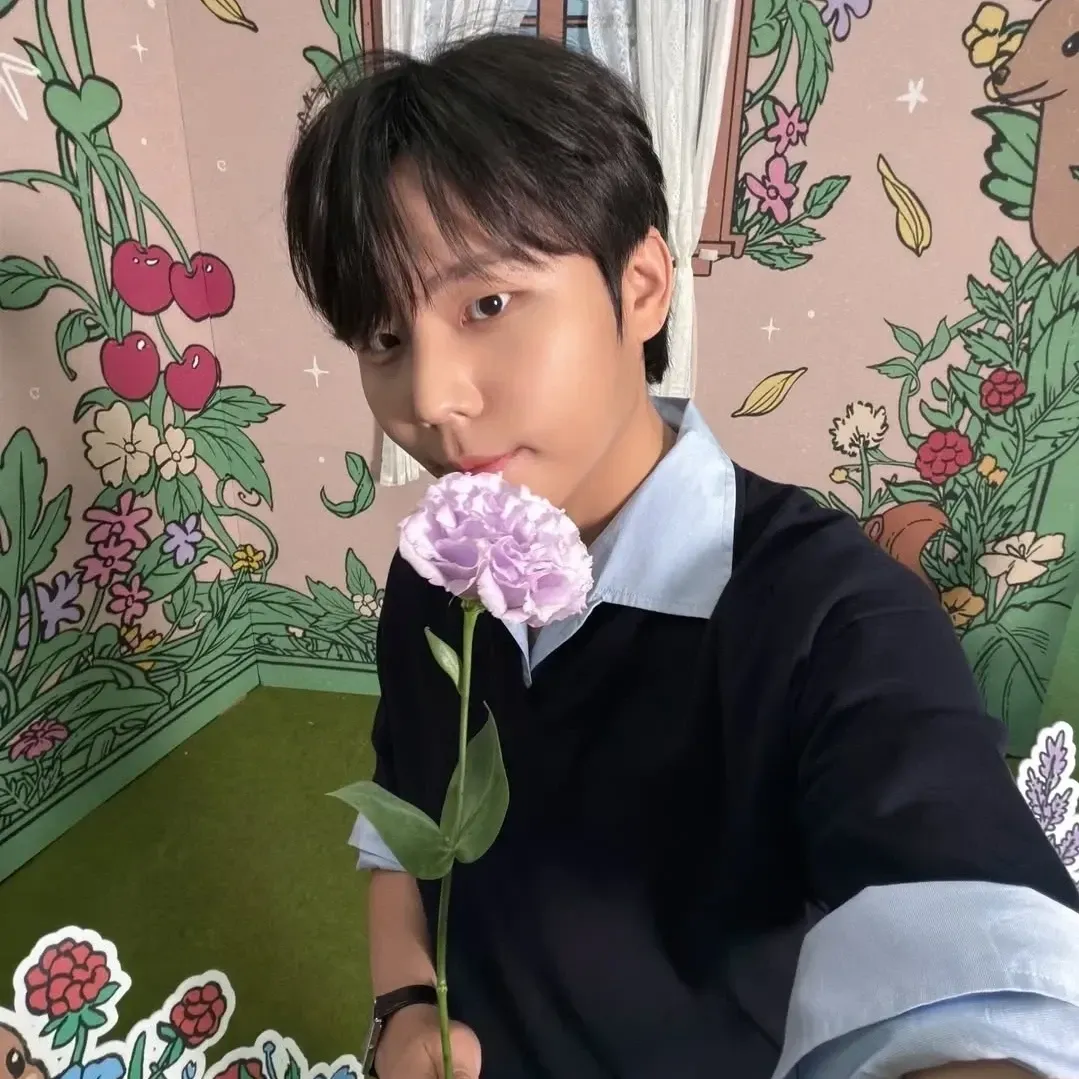 Latest photo of Jung Seunghwan