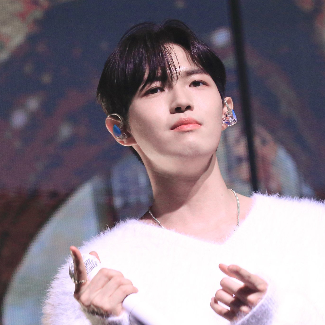 Foto terbaru Kim Jaehwan