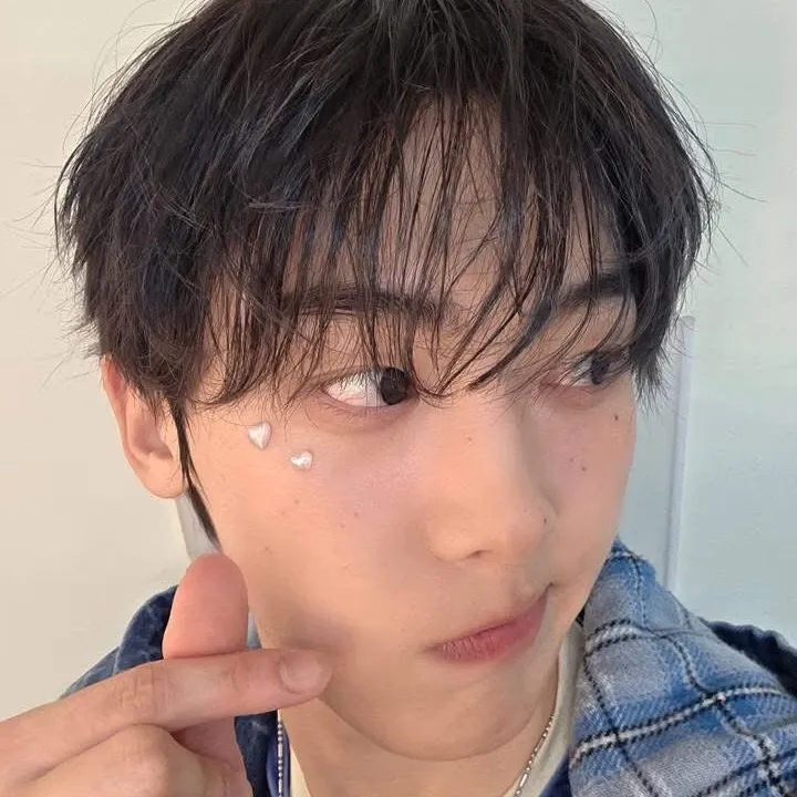 Latest photo of MJ (ASTRO)